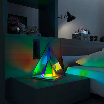 4D Polychromatic Lamp